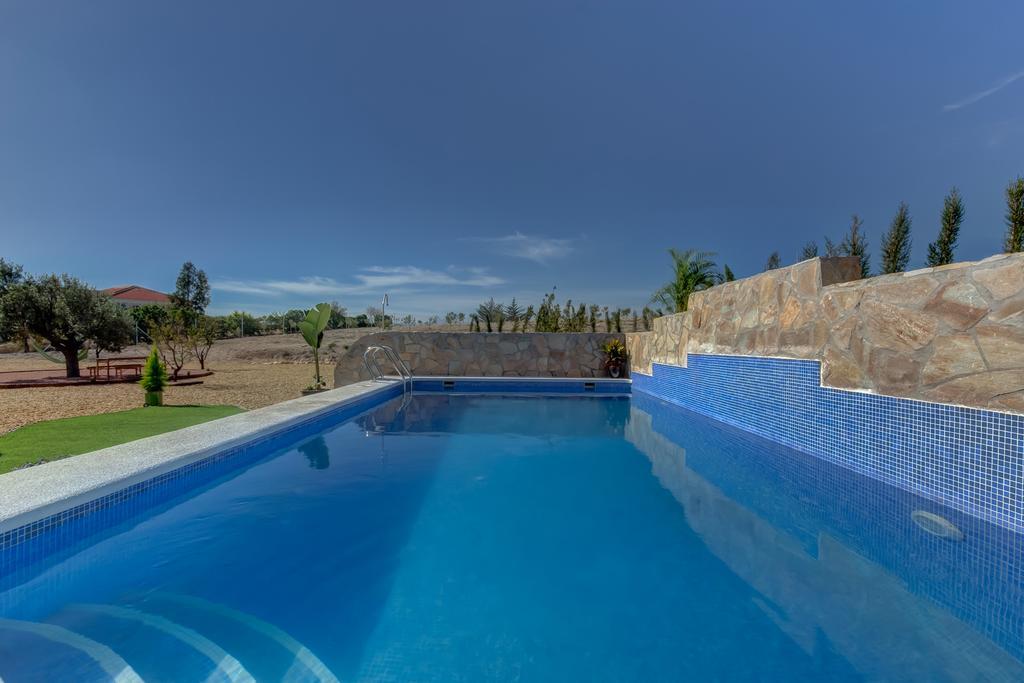 Villa Damara อัลบ็อกซ์ ภายนอก รูปภาพ