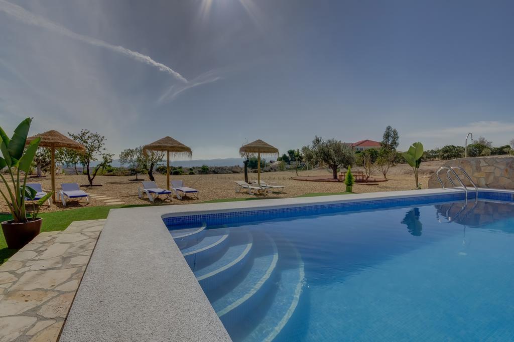 Villa Damara อัลบ็อกซ์ ภายนอก รูปภาพ